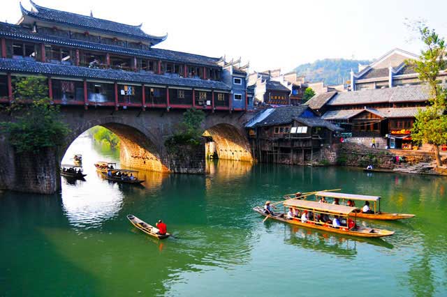 5 Days Zhangjiajie and Fenghuang Tour